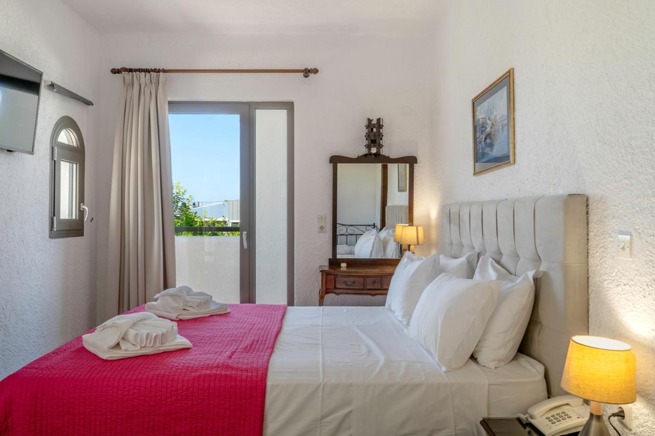 Hotel Malia Holidays Esterno foto