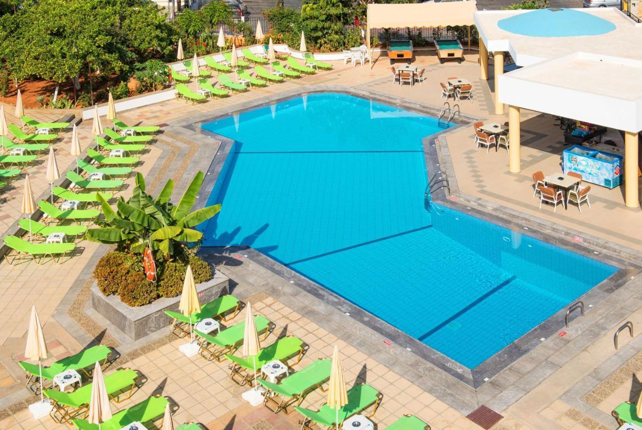 Hotel Malia Holidays Esterno foto