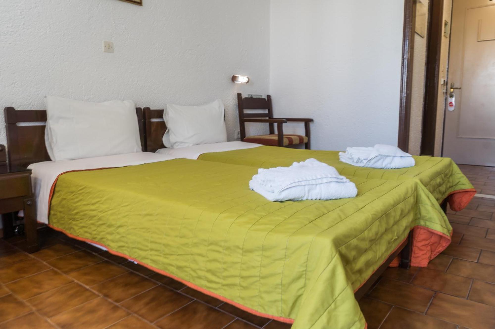 Hotel Malia Holidays Esterno foto