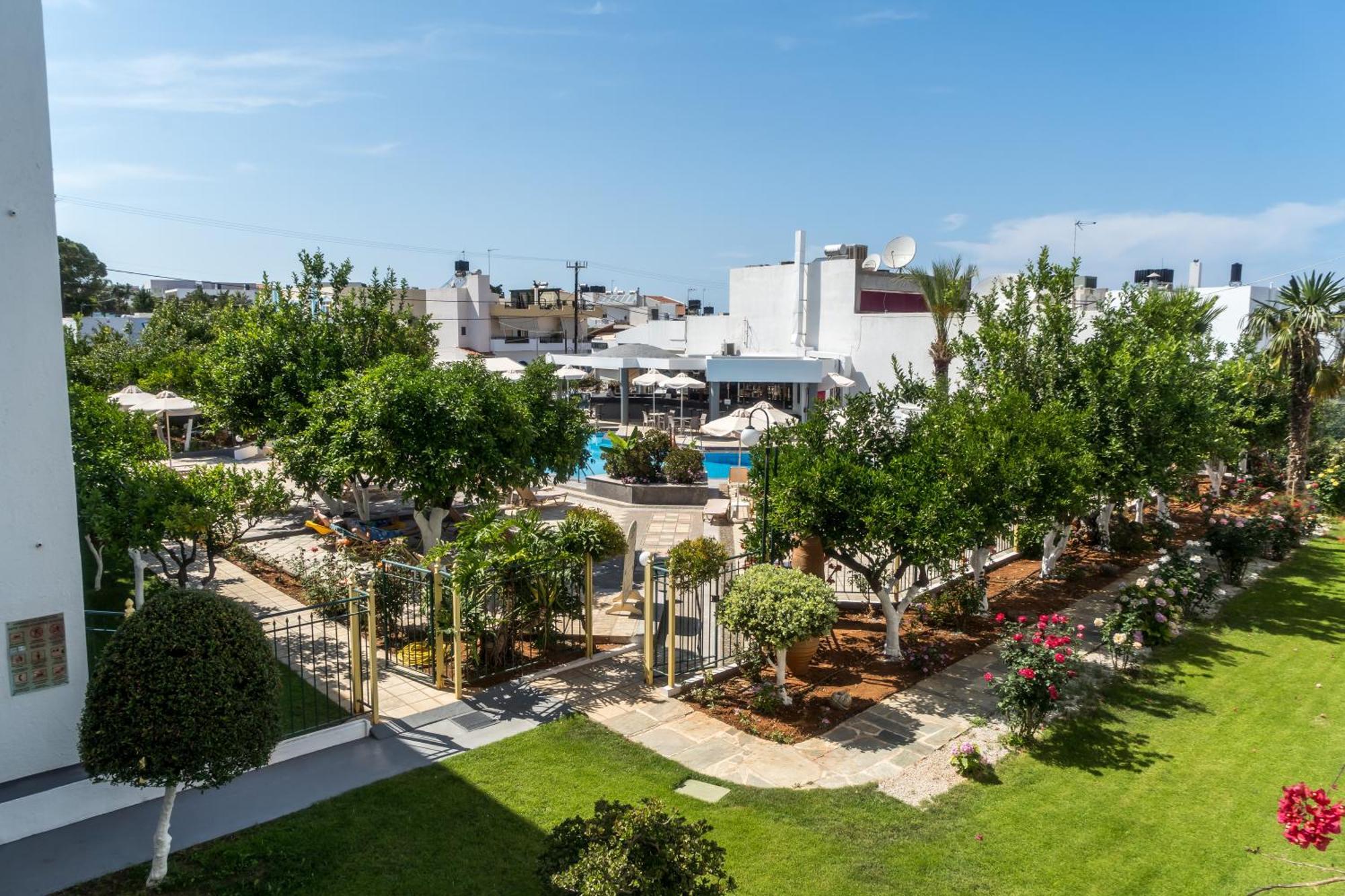 Hotel Malia Holidays Esterno foto